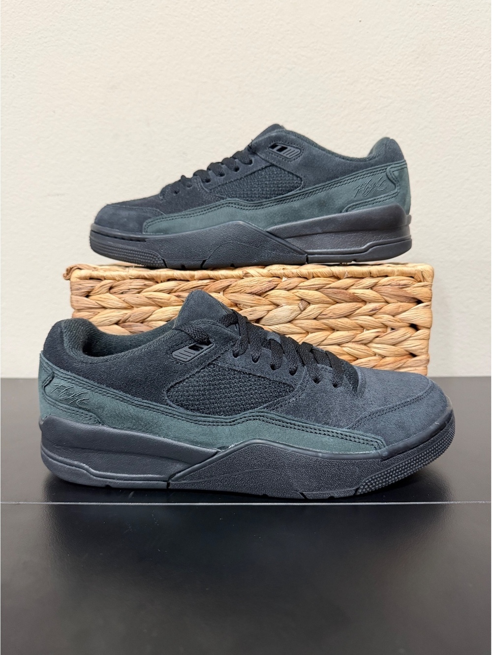 Size 9 - Air Jordan Flight Court “Black Anthracite”